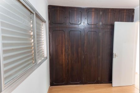 Apartamento à venda com 58m², 2 quartos e 1 vagaQuarto 2