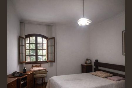 Quarto de casa para alugar com 2 quartos, 130m² em Paraíso, São Paulo