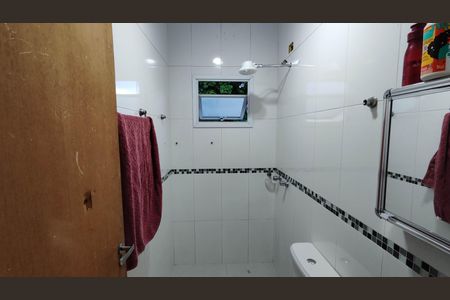 Casa para alugar com 200m², 3 quartos e 3 vagasBanheiro da Suíte