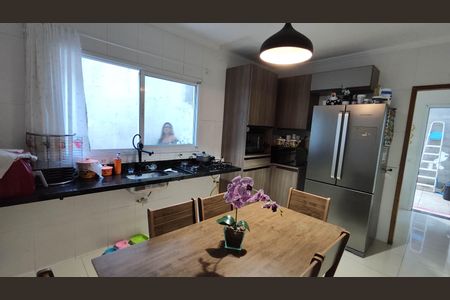 Casa para alugar com 200m², 3 quartos e 3 vagasCozinha