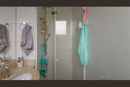 Apartamento à venda com 65m², 2 quartos e 2 vagas Apartamento à venda com 65m², 2 quartos e 2 vagasSuíte