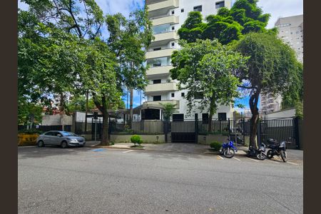 Apartamento à venda com 135m², 3 quartos e 2 vagasFachada