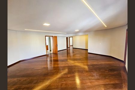 Apartamento à venda com 135m², 3 quartos e 2 vagasSala