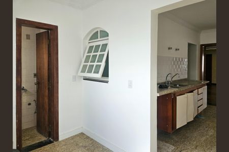 Apartamento à venda com 135m², 3 quartos e 2 vagasÁrea de Serviço