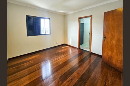Apartamento à venda com 135m², 3 quartos e 2 vagasSuíte 3