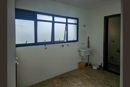 Apartamento à venda com 135m², 3 quartos e 2 vagasÁrea de Serviço