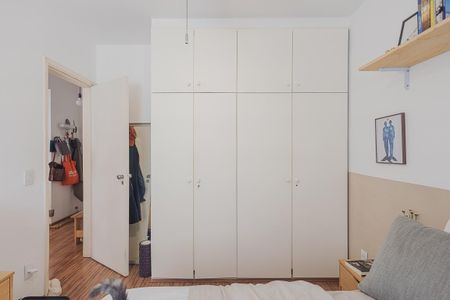 Quarto de apartamento para alugar com 1 quarto, 60m² em Pinheiros, São Paulo