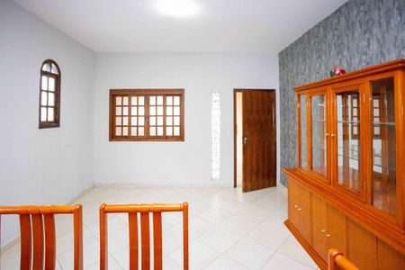 Casa para alugar com 135m², 2 quartos e 1 vagaSala