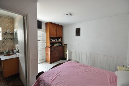 Casa à venda com 145m², 3 quartos e 2 vagasQuarto Suíte