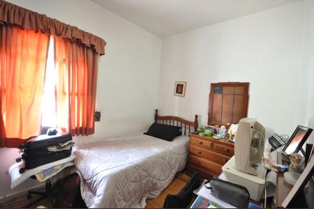 Casa à venda com 145m², 3 quartos e 2 vagasQuarto 2