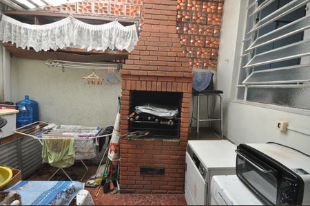 Casa à venda com 145m², 3 quartos e 2 vagasChurrasqueira