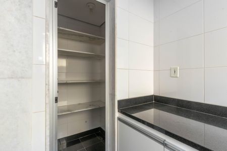 Apartamento para alugar com 115m², 3 quartos e 2 vagas Apartamento para alugar com 115m², 3 quartos e 2 vagasDespensa