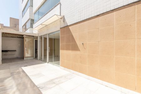 Apartamento para alugar com 115m², 3 quartos e 2 vagas Apartamento para alugar com 115m², 3 quartos e 2 vagasTerraço