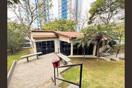 Área comum de apartamento para alugar com 2 quartos, 48m² em Jardim Santa Teresinha, São Paulo