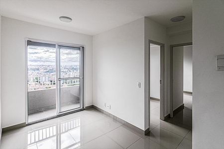 sala_1 de apartamento para alugar com 2 quartos, 42m² em Vila Vermelha, São Paulo
