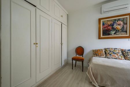 Apartamento à venda com 192m², 3 quartos e 1 vaga Apartamento à venda com 192m², 3 quartos e 1 vagaQuarto 3