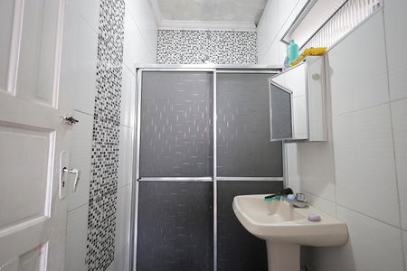 Casa à venda com 238m², 4 quartos e 6 vagas Casa à venda com 238m², 4 quartos e 6 vagasBanheiro 3