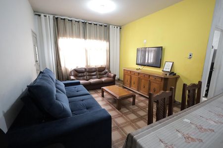 Sala de casa à venda com 4 quartos, 238m² em Parque Novo Oratório, Santo André