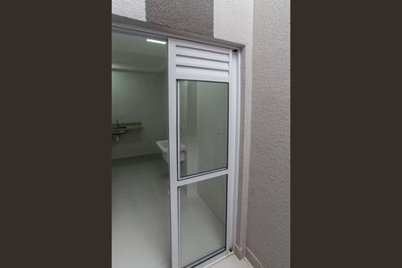 Apartamento à venda com 40m², 2 quartos e sem vaga Apartamento à venda com 40m², 2 quartos e sem vagaCozinha e Área de Serviço
