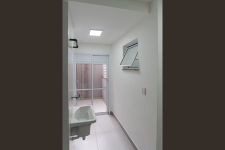 Apartamento à venda com 40m², 2 quartos e sem vaga Apartamento à venda com 40m², 2 quartos e sem vagaCozinha e Área de Serviço