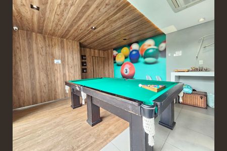 Apartamento para alugar com 35m², 1 quarto e 1 vaga Apartamento para alugar com 35m², 1 quarto e 1 vagaSala de Jogos