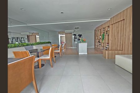 Apartamento para alugar com 35m², 1 quarto e 1 vaga Apartamento para alugar com 35m², 1 quarto e 1 vagaÁrea comum - Salão de festas