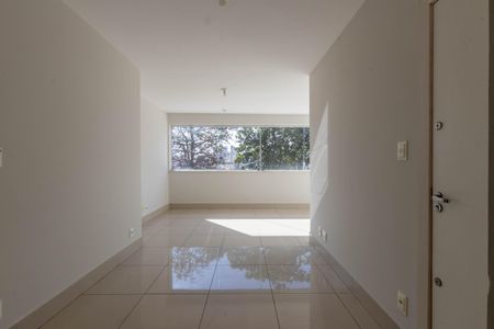 Sala de apartamento para alugar com 3 quartos, 85m² em Carlos Prates, Belo Horizonte