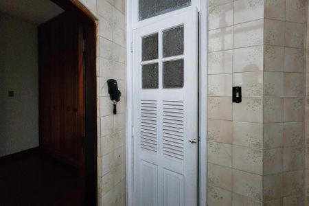 Apartamento para alugar com 138m², 4 quartos e 1 vagaÁrea de Serviço 