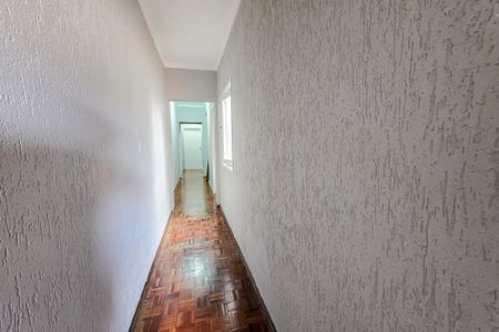 Casa à venda com 132m², 3 quartos e 2 vagas