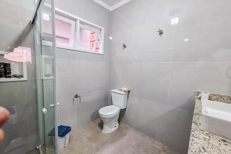 Casa à venda com 132m², 3 quartos e 2 vagas