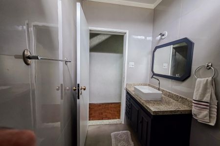 Casa à venda com 132m², 3 quartos e 2 vagas