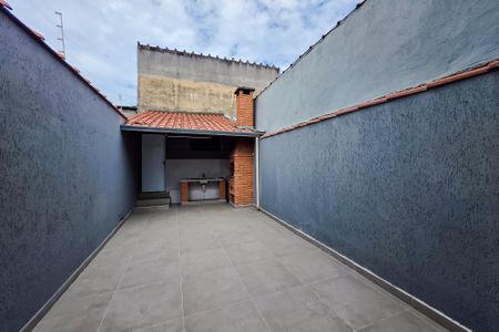 Casa à venda com 132m², 3 quartos e 2 vagas