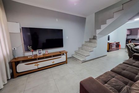 Casa à venda com 3 quartos, 132m² em Vila Sao Pedro, Santo André