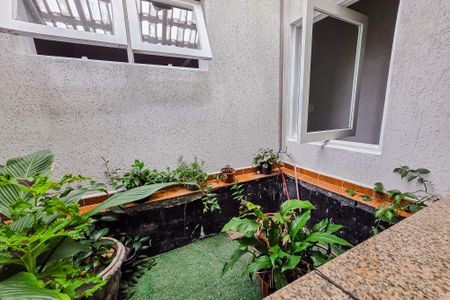 Casa à venda com 132m², 3 quartos e 2 vagas