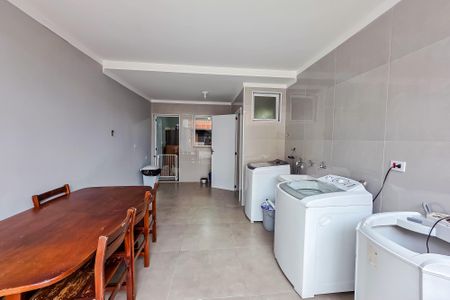 Casa à venda com 132m², 3 quartos e 2 vagas
