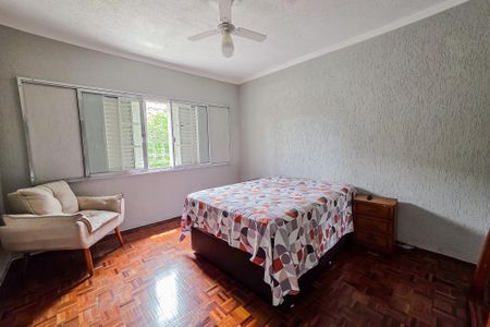 Casa à venda com 132m², 3 quartos e 2 vagas