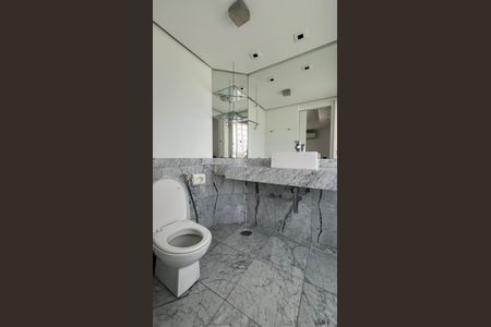 Apartamento à venda com 150m², 1 quarto e 2 vagasBanheiro da Suíte