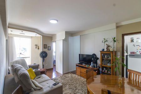 Sala de kitnet/studio à venda com 2 quartos, 52m² em Centro, Campinas