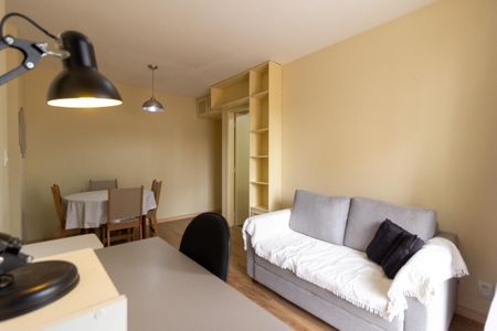 Sala de apartamento para alugar com 1 quarto, 43m² em Pinheiros, São Paulo