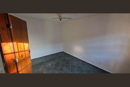 Casa à venda com 2 quartos, 69m² em Sapê, Niterói