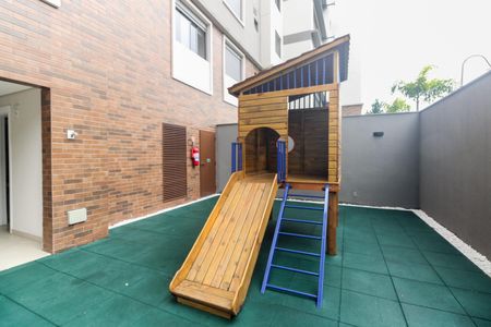 Apartamento à venda com 122m², 3 quartos e 2 vagasÁrea Comum - Playground 