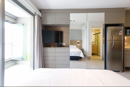 Foto 02 de kitnet/studio à venda com 1 quarto, 31m² em Pompeia, São Paulo