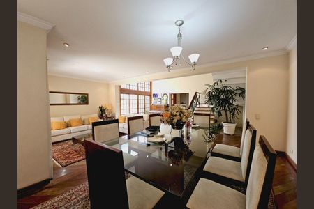 Casa à venda com 4 quartos, 437m² em Alphaville, Santana de Parnaíba