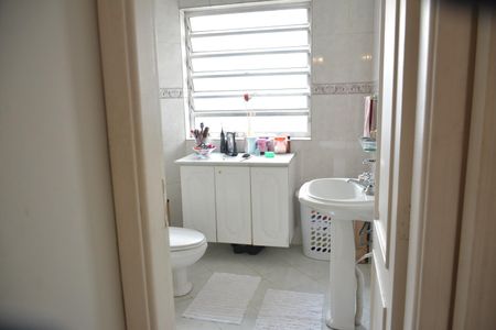 Casa à venda com 192m², 3 quartos e 2 vagas