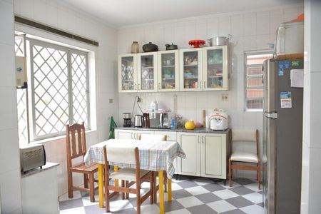 Casa à venda com 192m², 3 quartos e 2 vagas