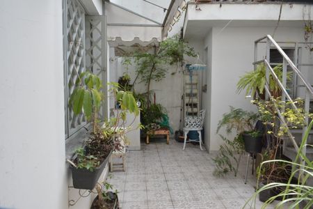 Casa à venda com 192m², 3 quartos e 2 vagas