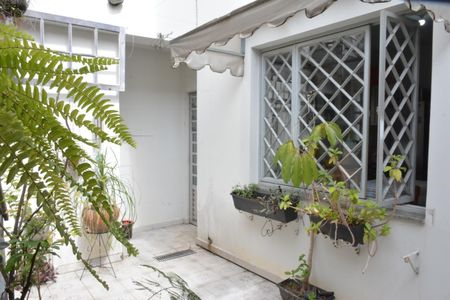 Casa à venda com 192m², 3 quartos e 2 vagas