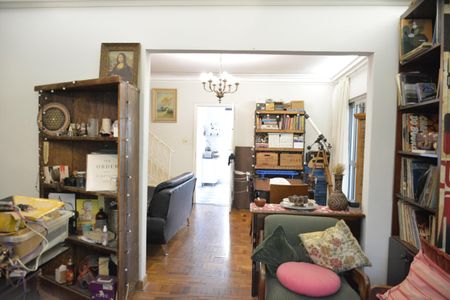 Casa à venda com 192m², 3 quartos e 2 vagas