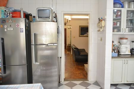 Casa à venda com 192m², 3 quartos e 2 vagas