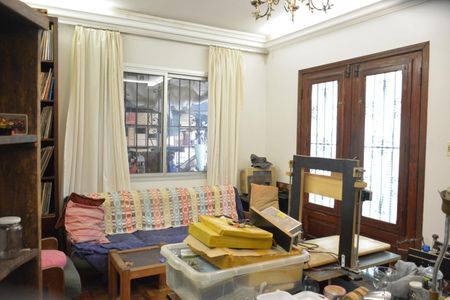 Casa à venda com 192m², 3 quartos e 2 vagas